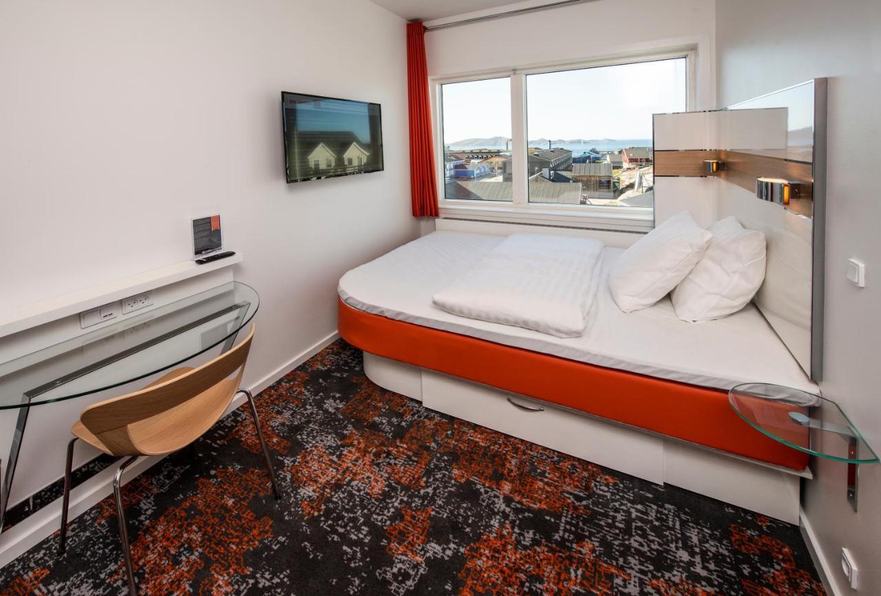 Hhe Express Hotel Nuuk Luaran gambar